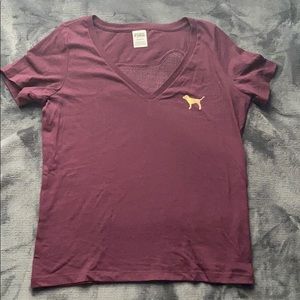 PINK maroon sequins tee shirt🍇